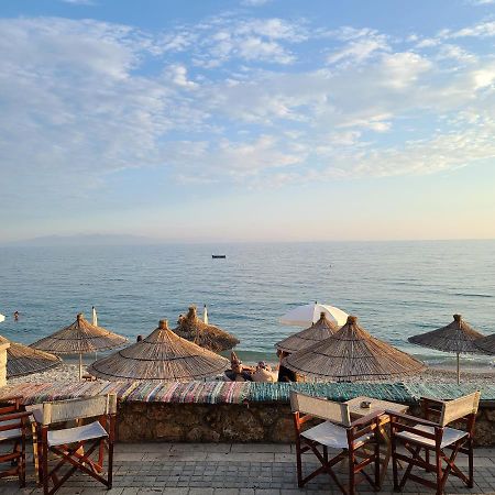 Sunset Boulevard Hotel Qeparo Ngoại thất bức ảnh