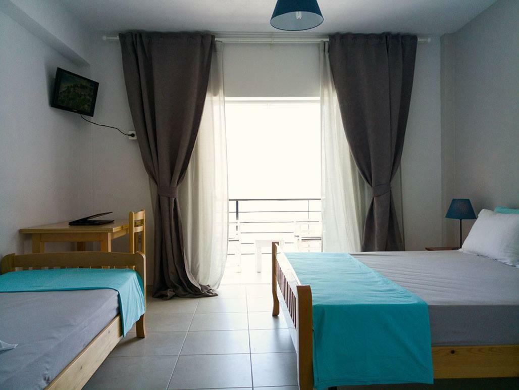 Sunset Boulevard Hotel Qeparo Ngoại thất bức ảnh